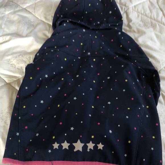 Girls light weight jacket ideal for autumn or spring wear.age 4 to 5 years - Picture 4 of 10